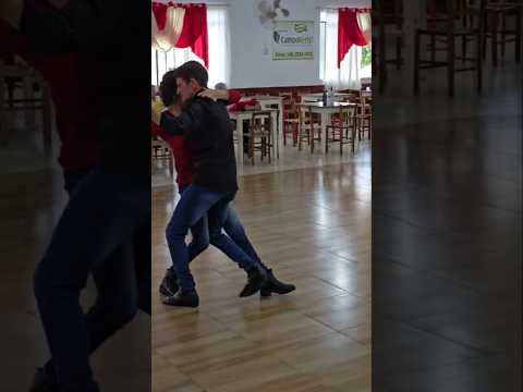 no clube do Centro em São Jorge do Oeste no Paraná.Brasil #shotrs #baile #dancarinos