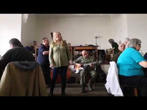 Radka Nýdlová & Co - Mrtvej vlak -live z Medníku