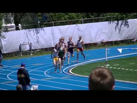 2A 1600m Run Prelim Heat 2 - IHSA Boys State Track 2013
