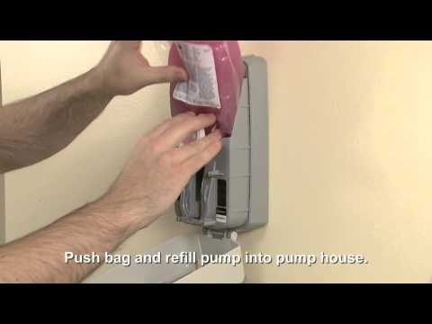GOJO® NXT® SPACE SAVER™ Dispenser 1000 Refill Loading