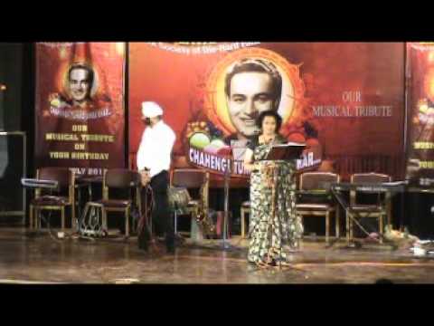 Sumita Saksena sings 'Sansaar Hai Ek Nadiya'  at IICC Lodhi Rd Mukesh Nite 22 July 2012