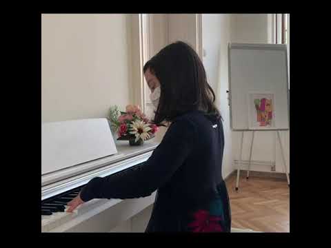 Popa Maria Sara  - sectiunea pian, categoria 8-9 ani