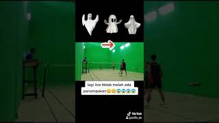 Download lagu Sedang live malah ada yg nongoL👻👻👻👻 mp3