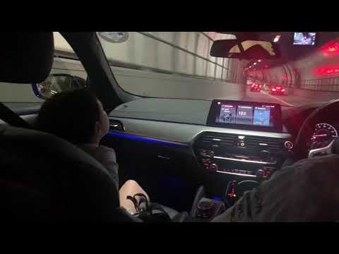 BMW 5 SERIES M SPORT IN THE TUNNEL
