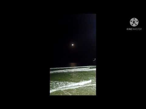 Lua No Mar video