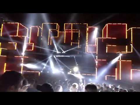 [HD] LOCO DICE LIVE dropping "Super 8 (Vocal Mash-Up)" @Lovefest 2017 by Grotto - The Way Of Life.