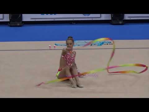 Jelizaveta GAMALEJEVA (LAT) ribbon - 2015 Stuttgart worlds Qualifs
