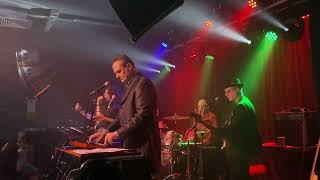 I know where Syd Barrett lives. Television Personalities