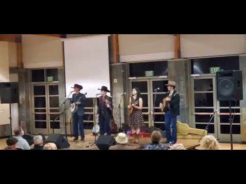 Seja honesto comigo (Gene Autry) - Wimberley Bluegrass Band no Living Traditions 2023 Anaheim CA
