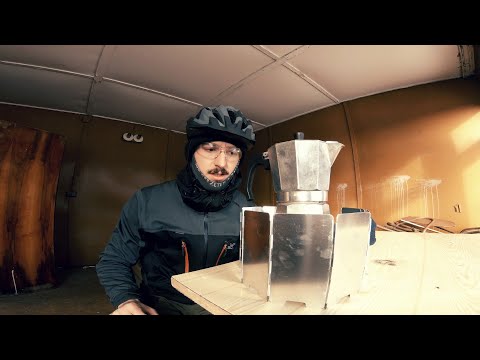 Lokalna Zimowa Przejażdżka Rowerowa i Kawa w Dziwnym Miejscu.