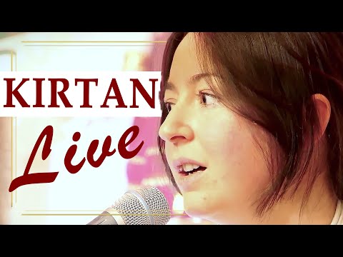 Mantra for happiness, radiance and joy// Om shri ram by Sarada// Kirtan live// Yoga Vidya Ashram