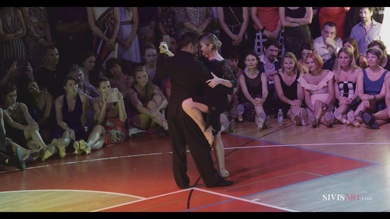 Carlitos Espinoza & Noelia Hurtado "Gallo Ciego" by Sivis'Art