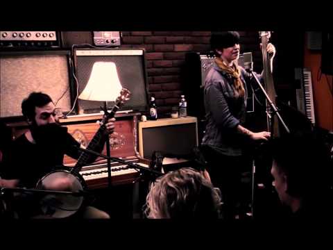 Brown Bird - Fingers to the Bone - 2012-03-03 - Chester, CT (Live - SBD - Best Ever)