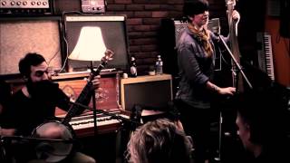 Brown Bird - Fingers to the Bone - 2012-03-03 - Chester, CT (Live - SBD - Best Ever)