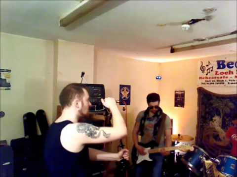 Guitars Dont Fly - The Outlaw - 13/06/2013