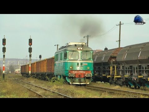 LDE2100 60-1372-1 & Marfar CFR MARFA Freight Train in Gara Oradea Vest Station - 19 December 2017