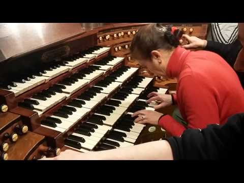 Saint-Sulpice organ. Sophie improvisation
