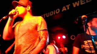 Hit The Lights - Gravity live