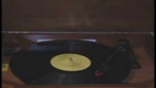 Conway Twitty Kiss An Angel Good Morning