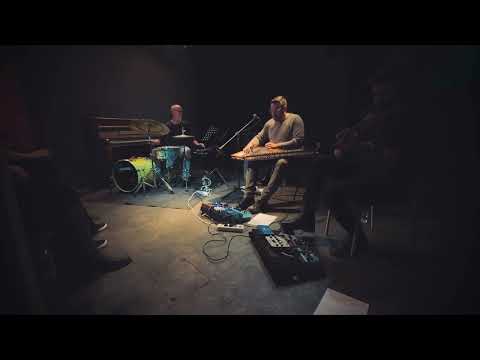 Tasos Poulios Trio - Vitraux (Zp87, Athens)