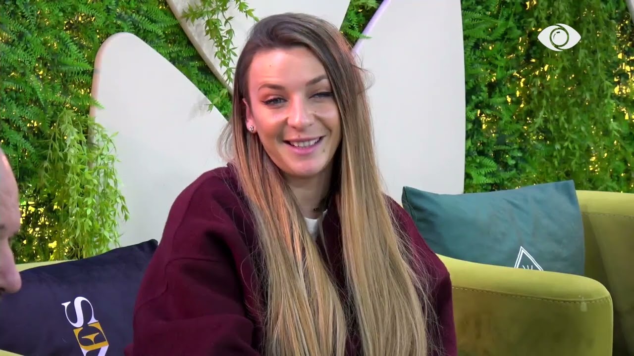 “Lideri e ka emrin Lore”/ Juela diskuton me Florin për punët e shtëpisë