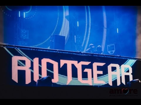 RiotGear @ Amore Music Experience (31.12.2013)