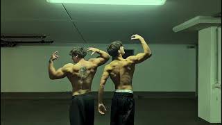 Hot men flexing 
