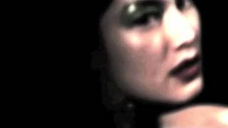 Betty Moon - "Amourphous" A BlankTV World Premiere!