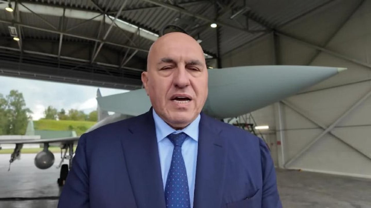 Crosetto: Drone in Lituania abbattuto da caccia italiano Nato. Probabilmente proveniva da Russia