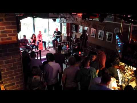 Fiona Holt Band - Blues Bar, Harrogate - 16/08/2015