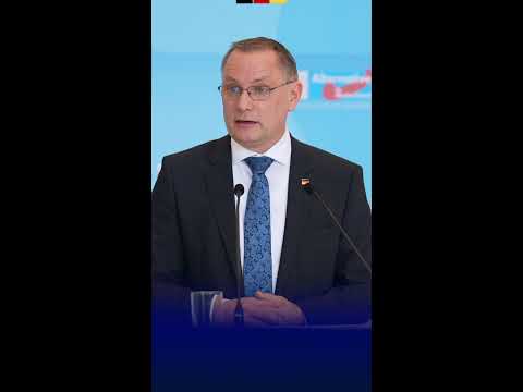 LIVE: Presseerklärung mit Alice Weidel & Tino Chrupalla - AfD-Fraktion im Bundestag