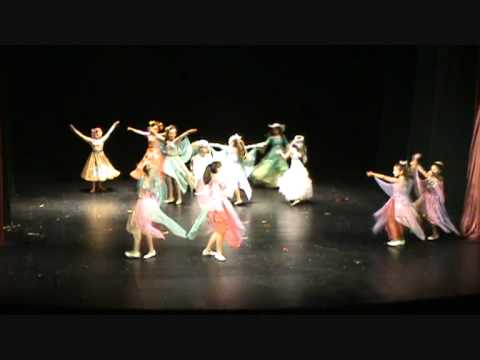 CLUB PINOCHIO PIATRA NEAMT- DANSUL SPIRIDUSILOR - MUZICA LAURENTIU CAZAN