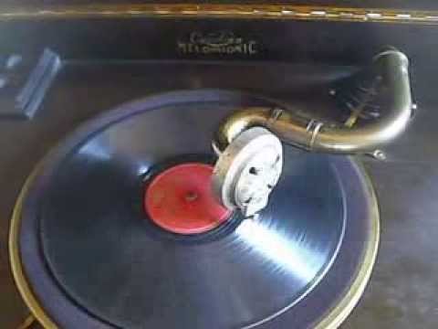 Cecilian Melophonic 1927  wind up phonograph turn table with