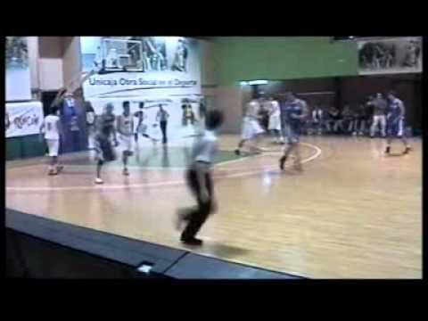 10 12 11 UNICAJA   CBP VICAR