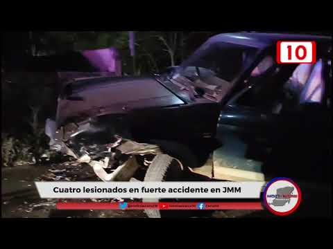 Fuerte accidente vehicular deja 4 lesionados en José María Morelos