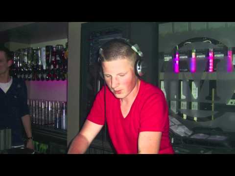 Mark Knight & Adele - Rollin in Yalta Groove (Phunkdeluxe Mash-up)