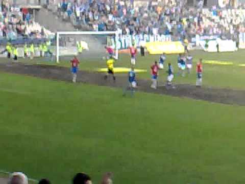 Real Oviedo 1 - La Roda 0 gol Manu Busto penalti