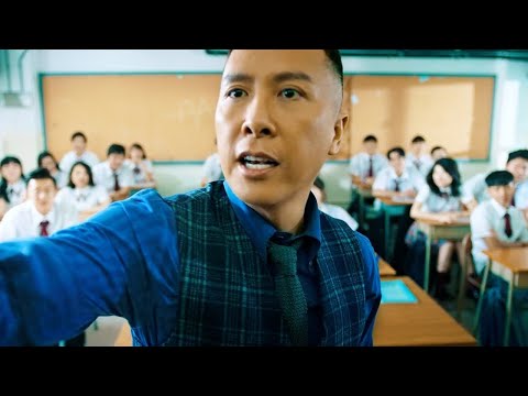 Cuando la CLASE MÁS TRAVIESA y REBELDE se ENCUENTRA con IP MAN como su PROFESOR...
