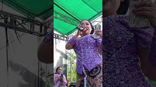 Download lagu Campursari SRI ASIH Cs. mp3 Download lagu Campursari SRI ASIH Cs. mp3