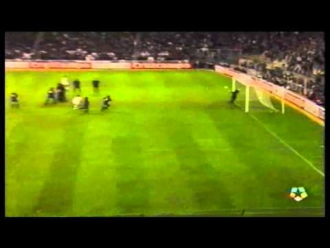 Robert Prosinecki [Real Madrid] freekick goal to Barcelona - El clasico - (19/10/1991) - [HQ-wide]