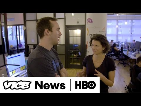 Millennials Are Paying To Live In Shares Spaces Like WeLive (HBO)