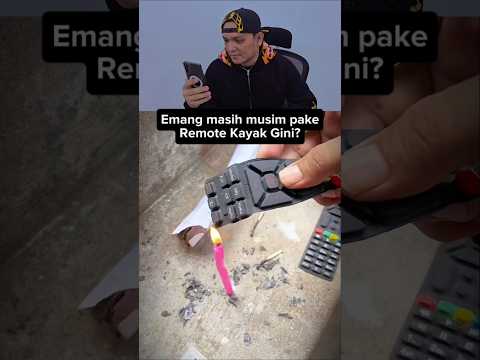 Bayangin Remote TV kalian bisa ada mouse dan keyboardnya