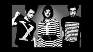 Dull Life-Yeah Yeah Yeahs [Sub español]