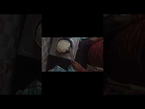 Roti banate hue time #vlog #viral #reels gauravpahadi.vlogsUk04