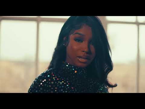 XANDI - Genie [Official Music Video]