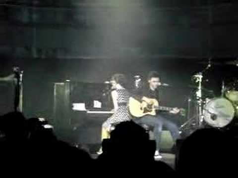 DAVID FONSECA & RITA REDSHOES - HOLD STILL LIVE COLISEU