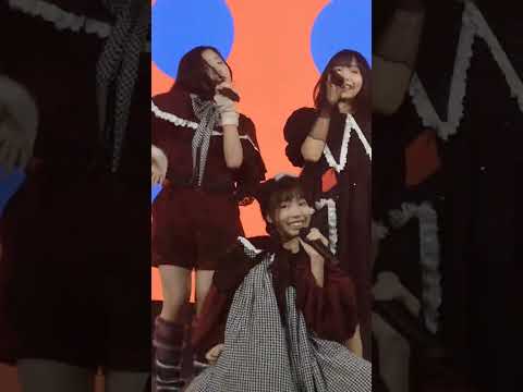 Fahsai Paintbrush - Young Soul [Fancam] Fandom Idol Day Union Mall (03192023)