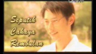 Download lagu Seputih Cahaya Rembulan OST mp3 Download lagu Seputih Cahaya Rembulan OST mp3