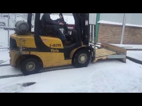 Fork Lift Snow Plow