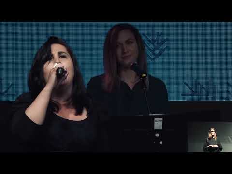 Raztrgani fotelj/Fauteuil déchiré - Tina Veselinovič in Roman Zupančič